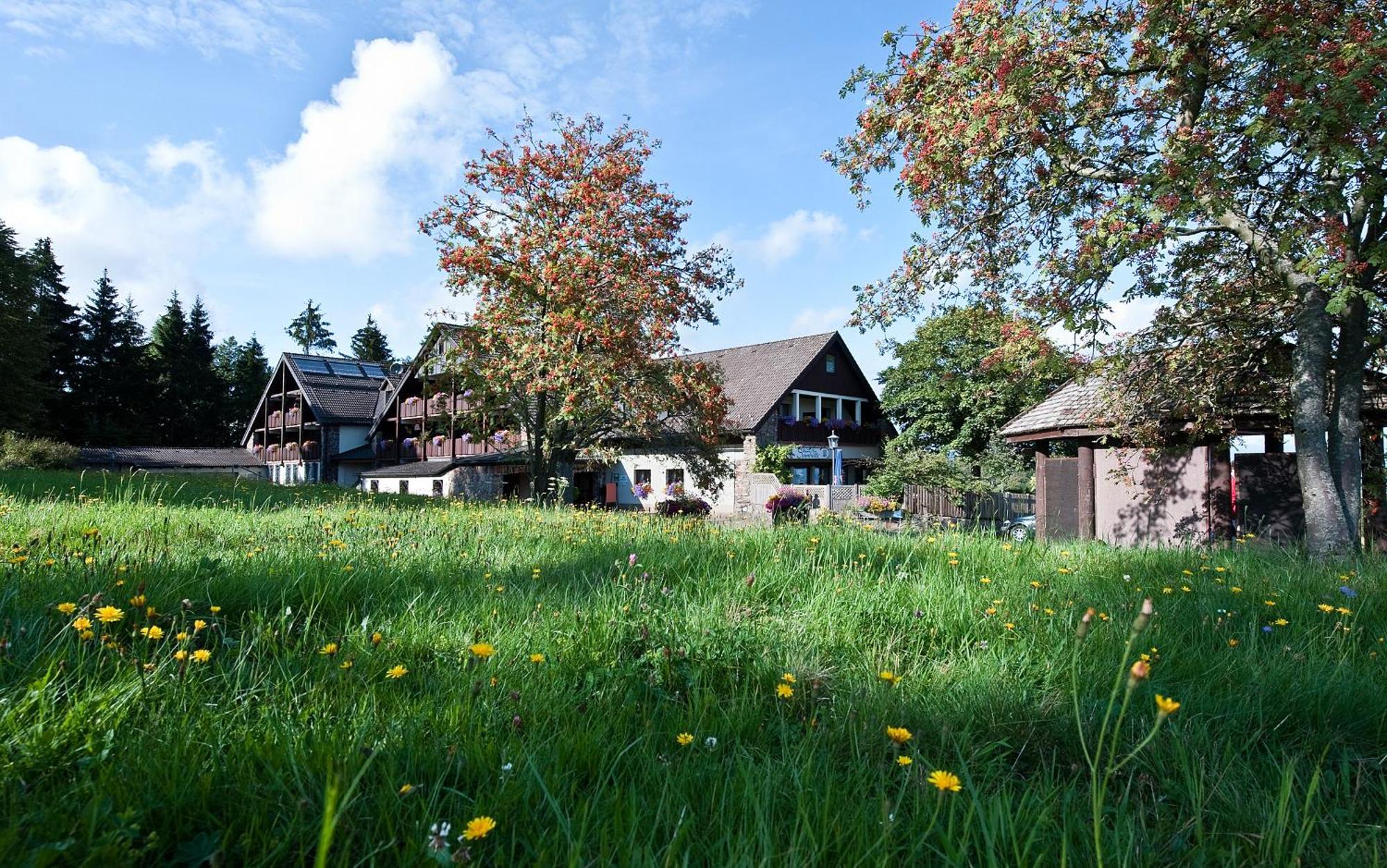 Berggasthof & Hotel Sennhuette Fladungen Exterior photo